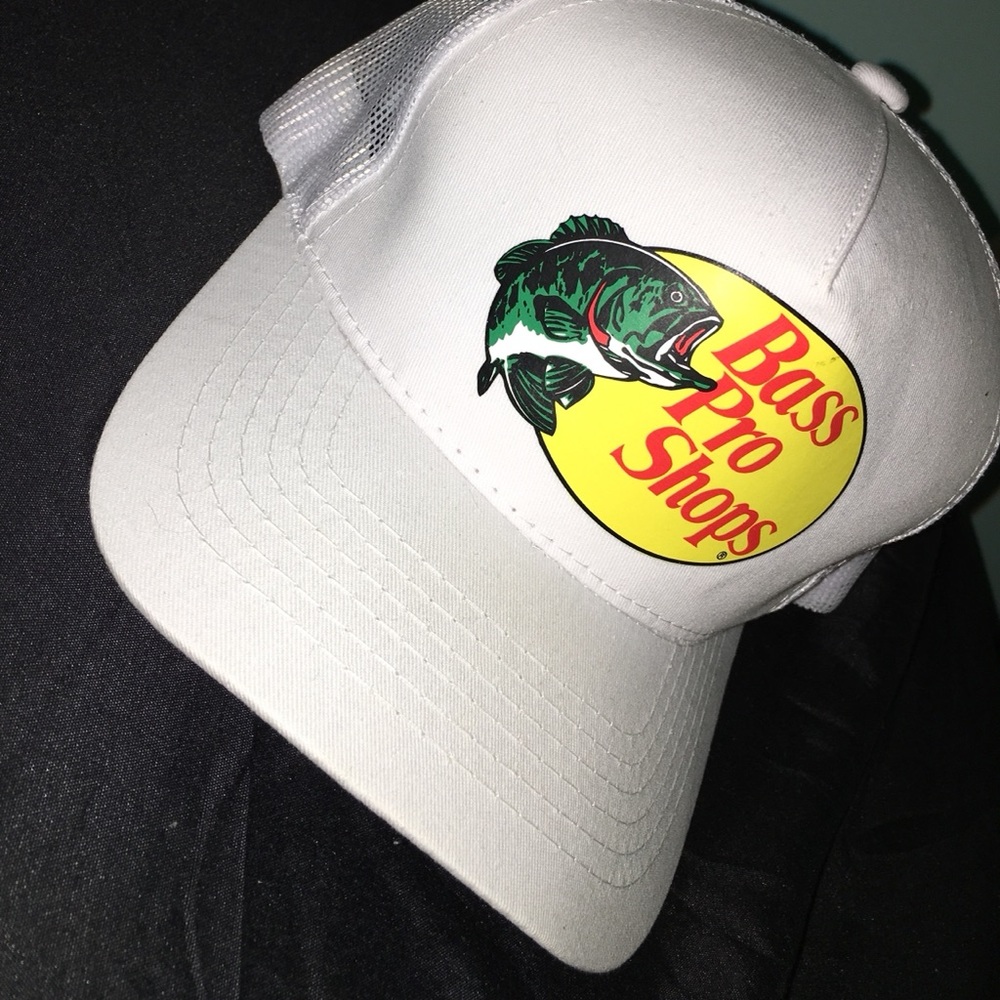 Bass pro shops trucker hat